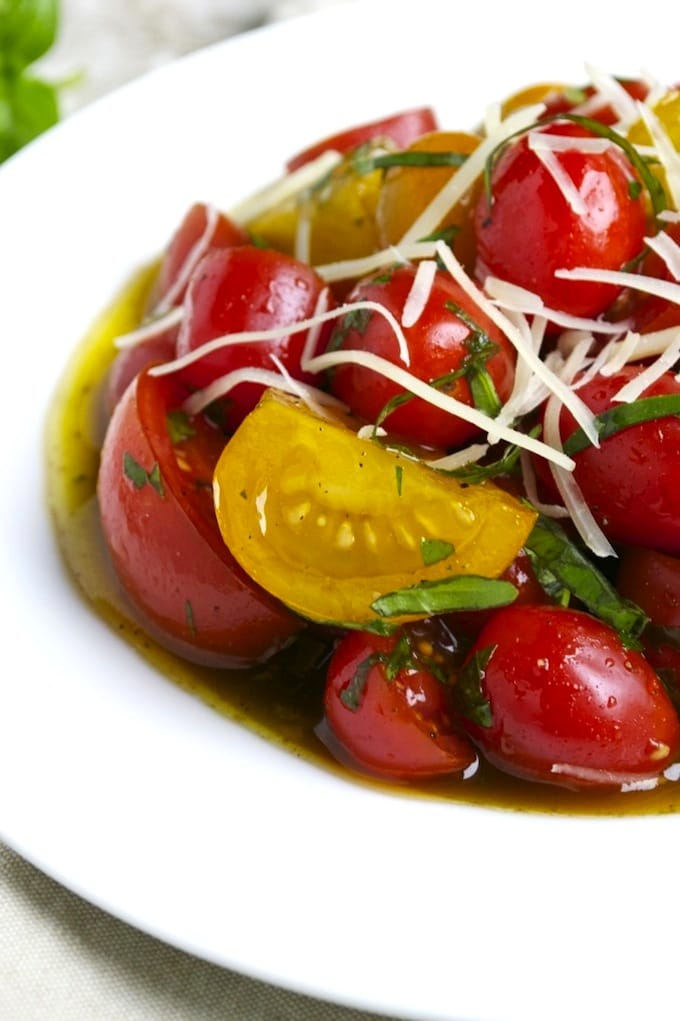 Italian marinated tomatoes
