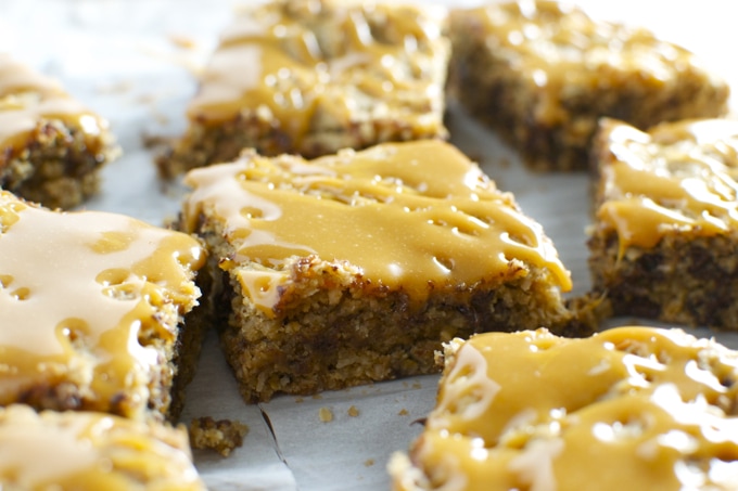 Indulgent caramel popcorn bars with crunchy texture and rich caramel drizzle, perfect sweet treat for snacking or party dessert.