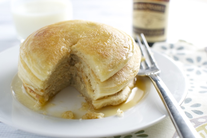 Homemade Vanilla Pancakes - stucknsweet.com