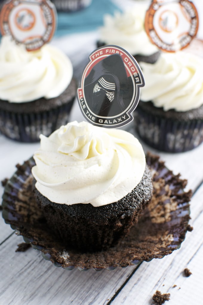 Rich chocolate cupcake with creamy vanilla frosting and Star Wars themed toppers, perfect for dessert lovers and Star Wars fans. Delicious, indulgent, and perfect for celebrations.