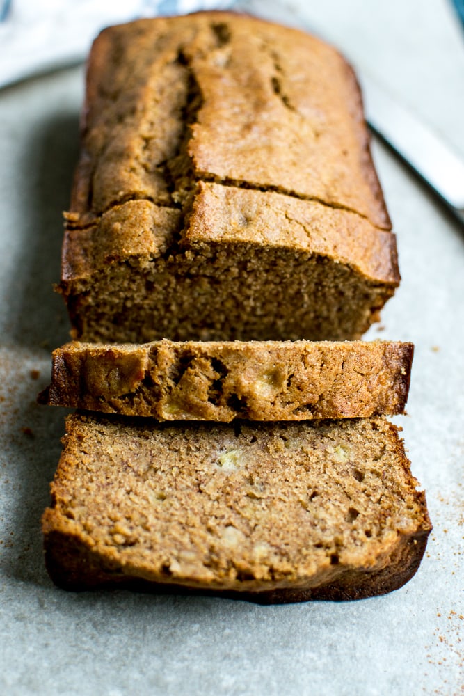 Healthy Banana Bread | www.stuckonsweet.com