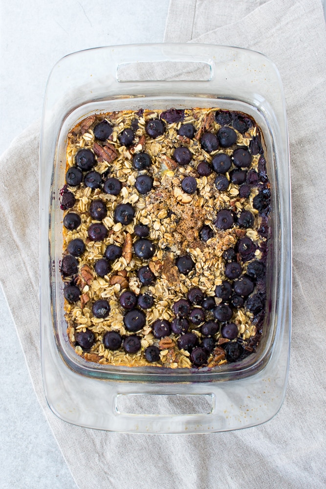 picture of blueberry baked oatmeal 