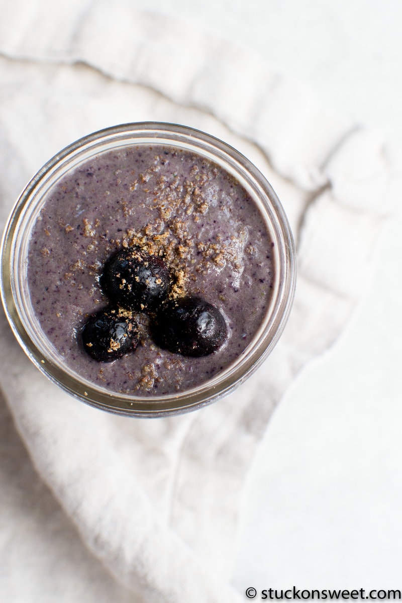 blueberry smoothie