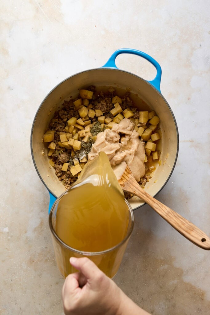 Delicious Zuppa Toscana soup featuring Italian sausage, potatoes, kale, and creamy broth, perfect for comforting meals. Ideal for soup lovers and fans of hearty, flavorful dishes.