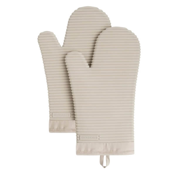 Cream striped silicone oven mitts for baking and cooking, heat-resistant kitchen gloves, stylish and functional cookware accessories for kitchen safety and comfort.