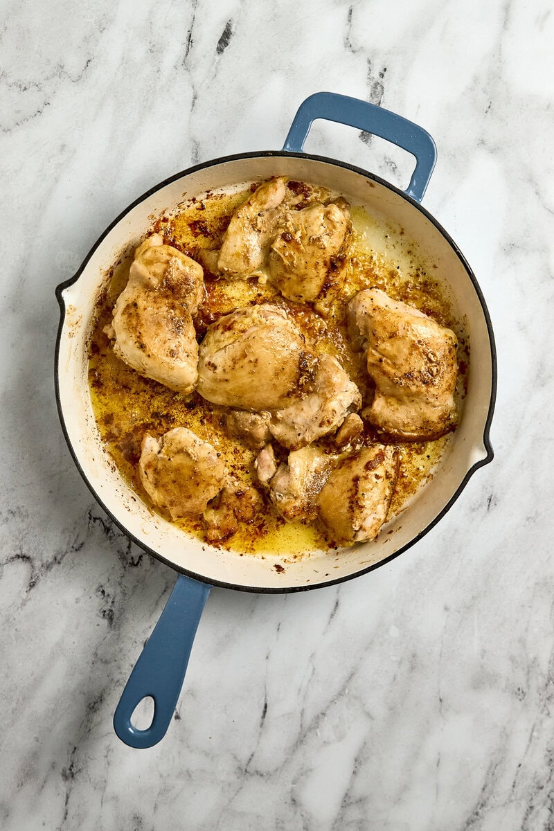 One Pan Coconut Curry Rice with Spinach and Chicken